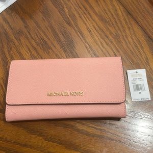 New Michael Kors Wallet